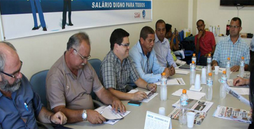 Imagem de Aeroviários e companhias aéreas não avançam na Campanha Salarial 